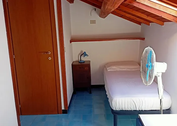 Bougainvillea Semesterbostad *