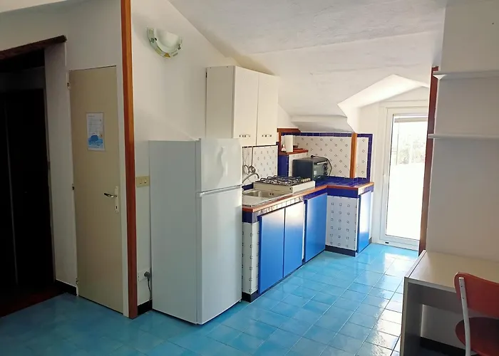 Semesterbostad Bougainvillea *